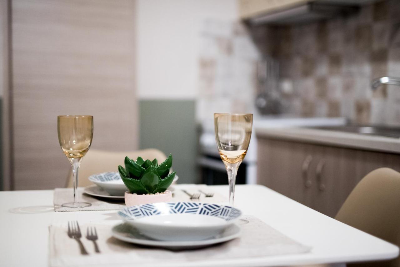 Christi Iuxury Apartment Preveza Bagian luar foto