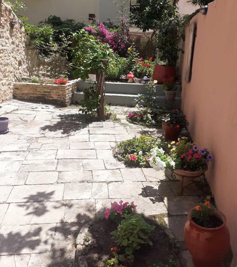 Christi Iuxury Apartment Preveza Bagian luar foto